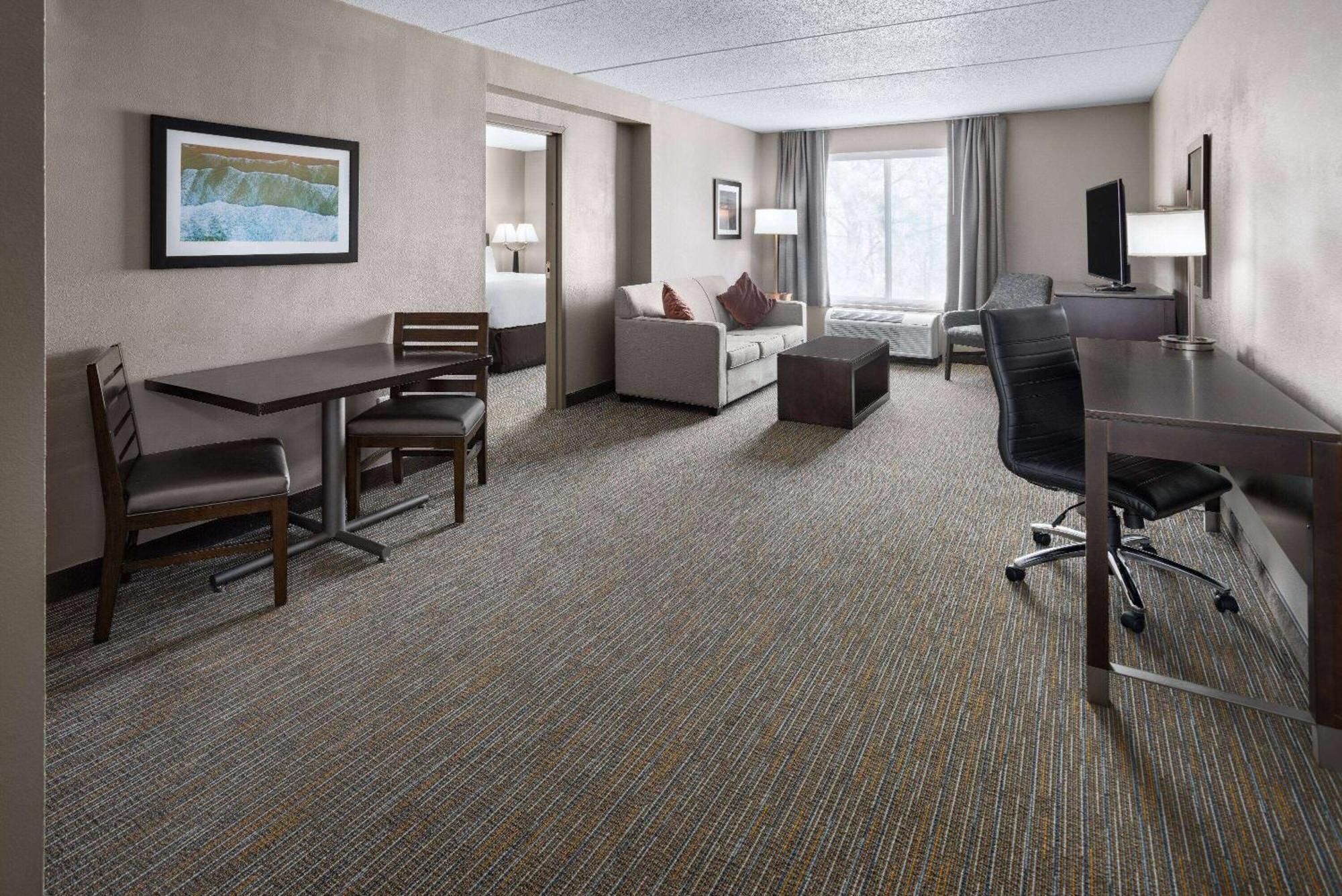 La Quinta Inn & Suites By Wyndham Mooresville Buitenkant foto