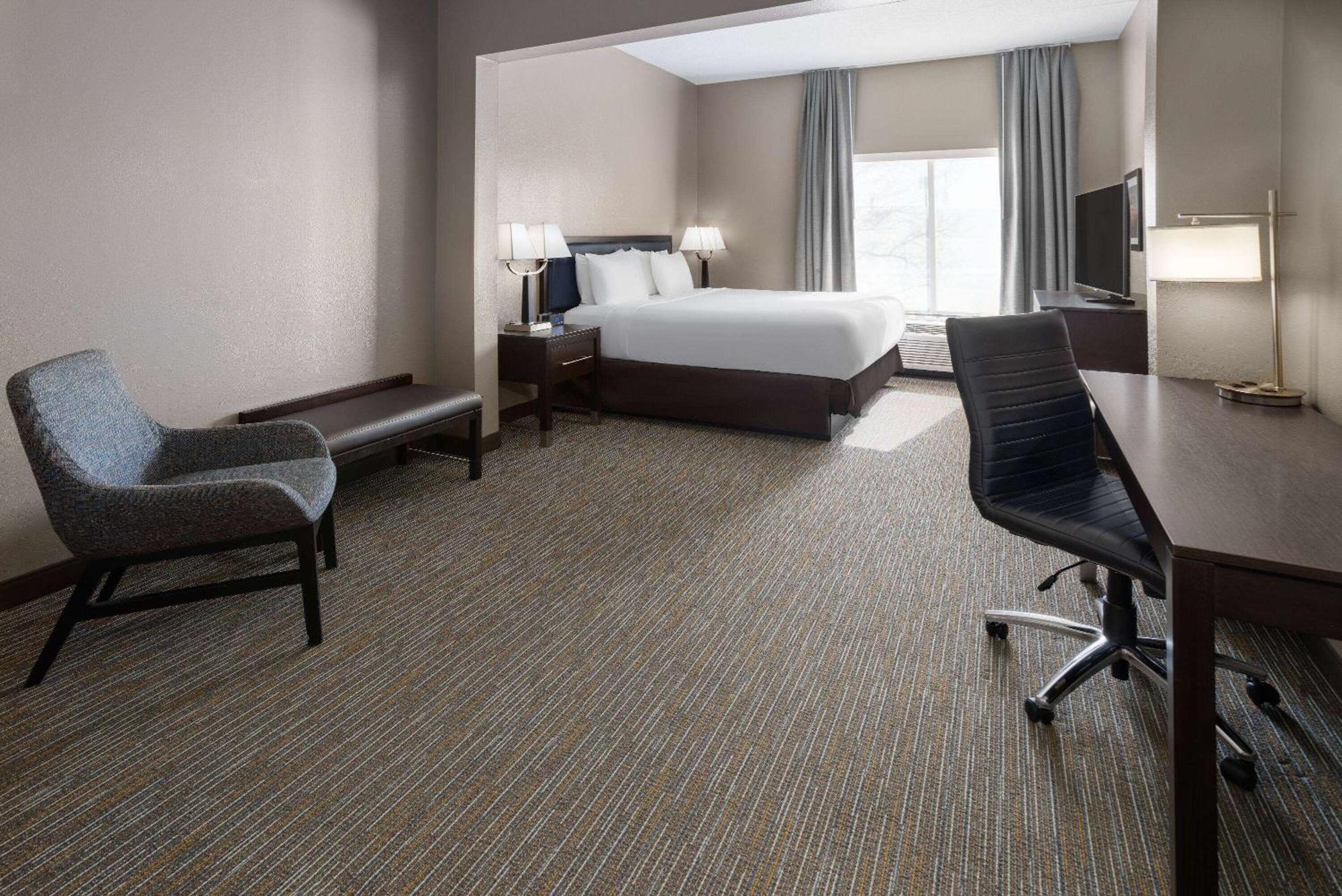 La Quinta Inn & Suites By Wyndham Mooresville Buitenkant foto