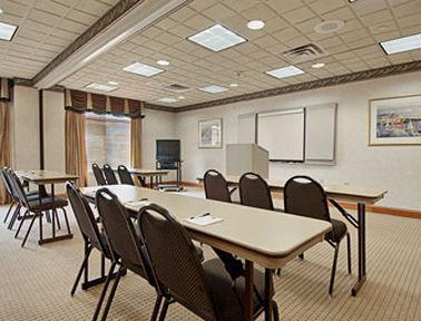 La Quinta Inn & Suites By Wyndham Mooresville Faciliteiten foto